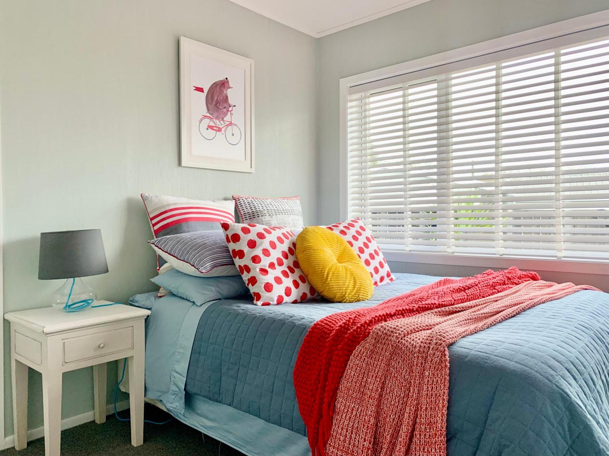 M&k With Air Condition, 4 Bedrooms, By Chartwell Shopping Centre Hamilton