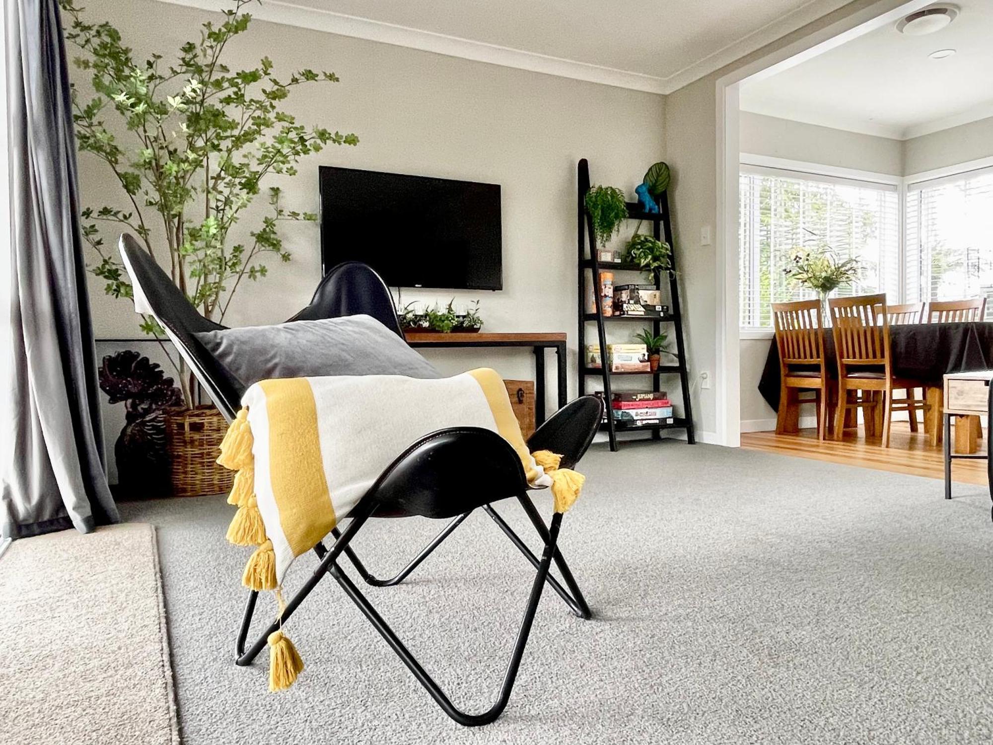 M&k With Air Condition, 4 Bedrooms, By Chartwell Shopping Centre * Hamilton